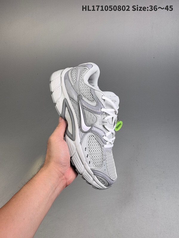 集合二  真标✅Nike V5 RNR 耐克 舒适百搭防滑耐磨 低帮休闲鞋 鞋面是大网孔设计 透气性超强 夏天穿完全不会闷脚 特别适合现在这种天气