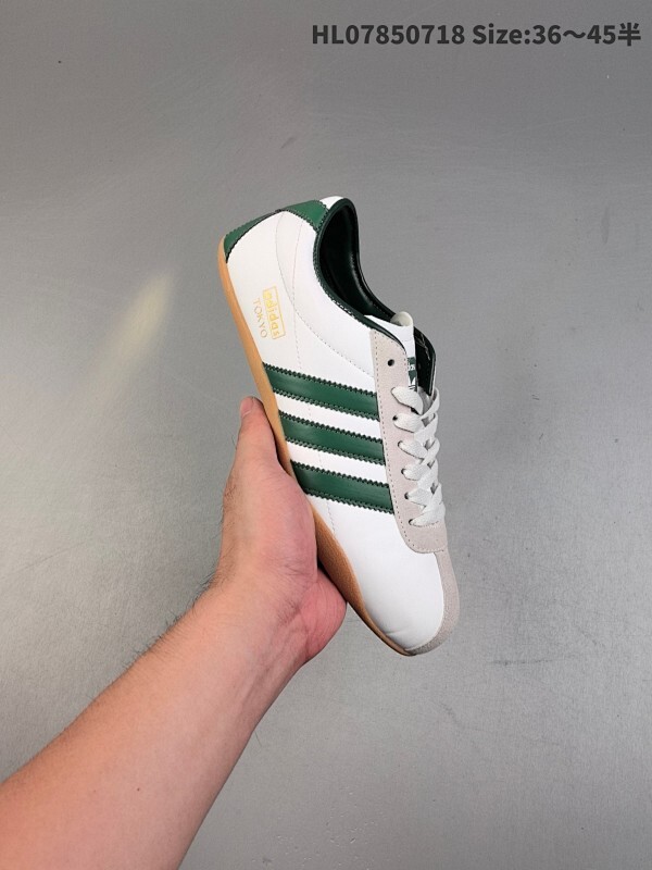 特价福利Adidas Originals Tokyo 东京限定系列复古百搭薄底德训风低帮休闲运动T头鞋 ORIGINALS 挖掘复古运动基因