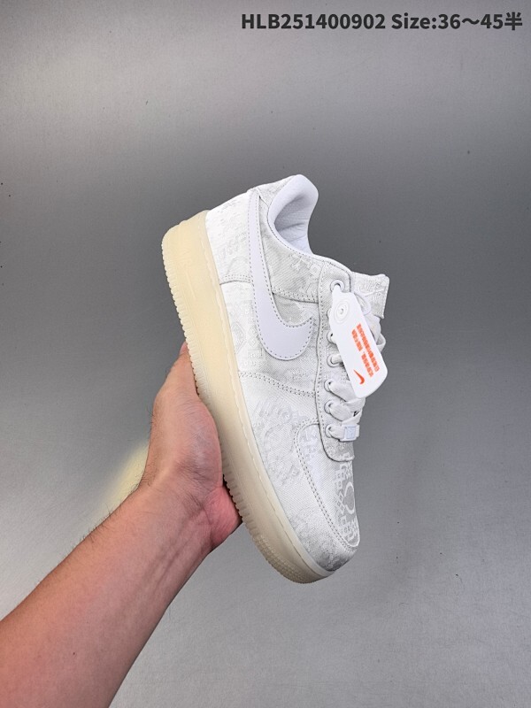 集合  耐克 空军一号 AF1厚底增高运动板鞋 经典低帮百搭休闲运动板鞋“丝绸”以丝绸面料包覆鞋面，于其中注入中国风纹路和刺绣设计