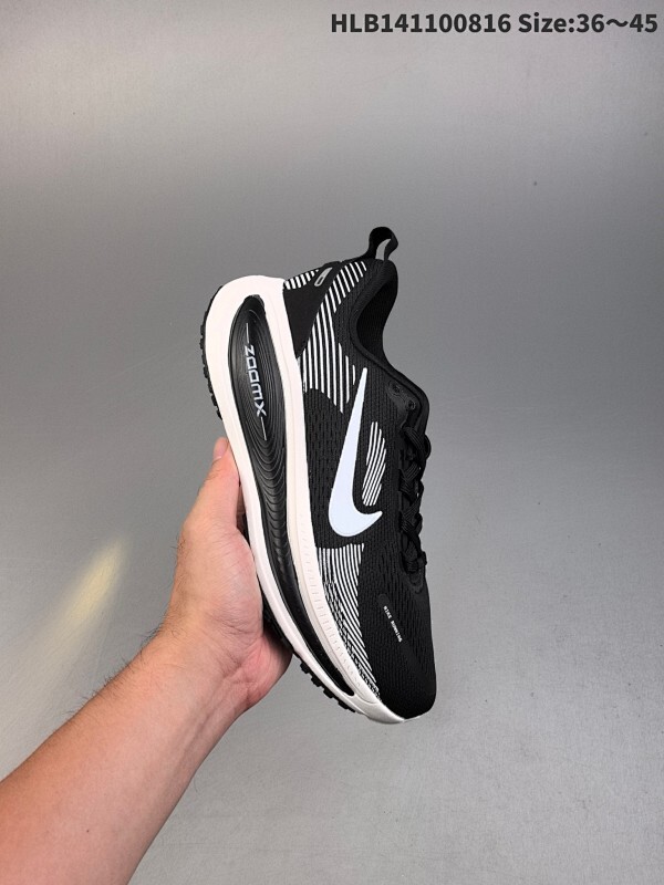 集合二  Nike Vomero 18 耐克 佛莫罗18代 低帮 白银色 时尚舒适防滑耐磨低邦休闲跑步鞋