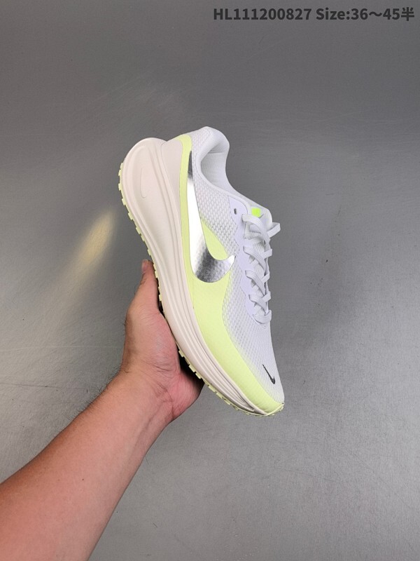 公司级✅Nike REVOLUTION 8 耐克 透气 低帮 跑步鞋 兼顾迅疾外观和稳固脚感后跟覆面和中足动态支撑巧妙融合 缔造稳定顺畅的迈步体验