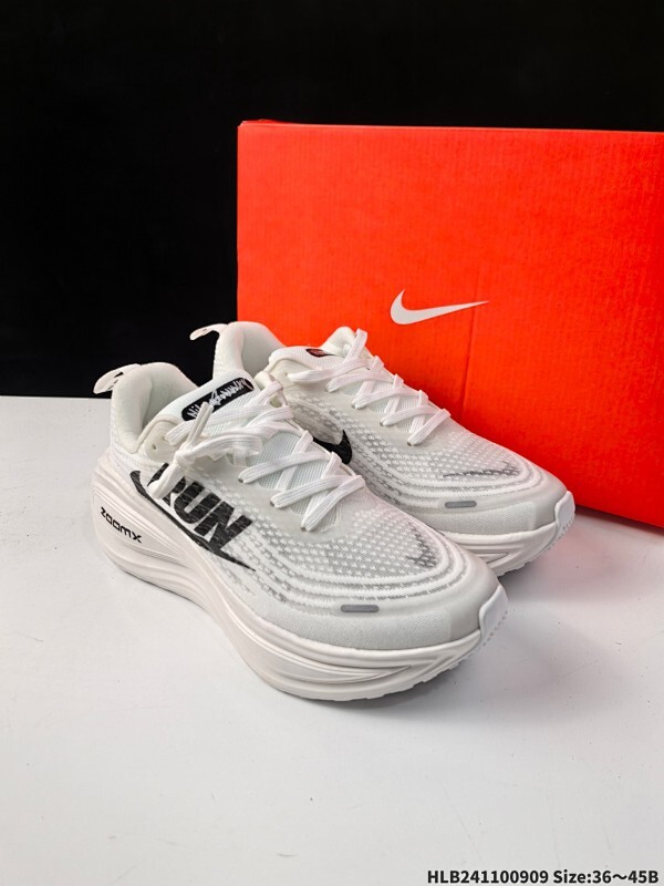 公司级✅Nike VOMERO PLUS 耐克 舒适减震防滑 低帮跑步鞋 全掌ReactX泡绵中底