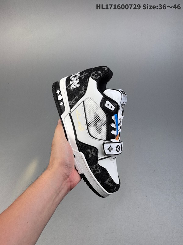 集合 真标✅Louis Vuitton Trainer Sneaker Low 全新 LV 路易威登 休闲运动文化百搭板鞋