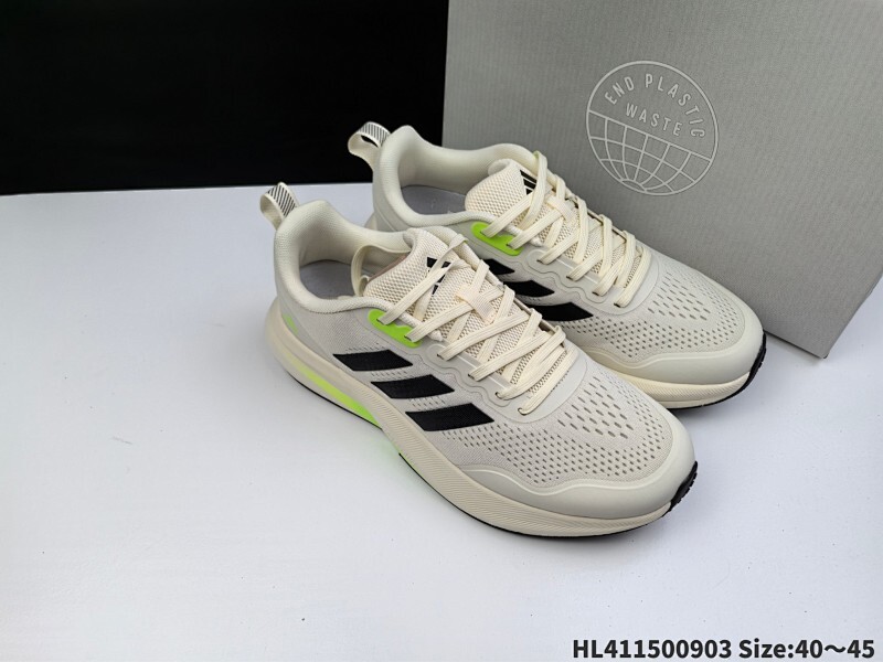 Adidas RUNFALCON 3.0 缓震运动休闲轻便透气跑步鞋  采用adidas PRIMEKNIT鞋面