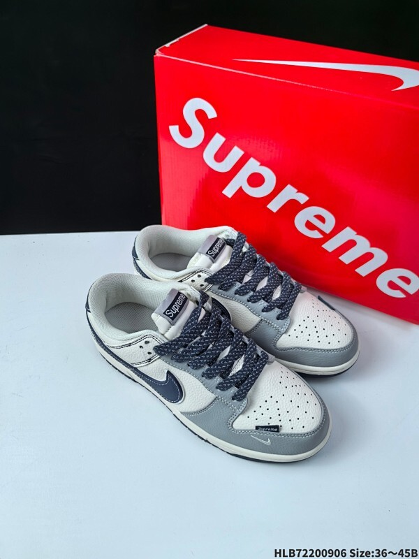 NIKE DUNK SB LOW 定制dunk 定制Dunk SB顾名思义，具有经典的Dunk血缘，又注入了更多的时尚元素。相较于普通的Dunk滑板鞋，改良版的Dunk SB加厚了鞋舌的填充