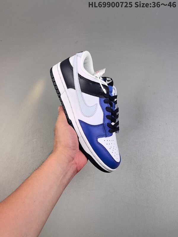 耐克Nike SB Zoom Dunk Low 板鞋 系列经典百搭休闲运动板鞋加厚鞋舌，使舒适性大大提升