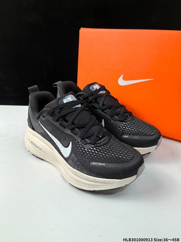 公司级✅NK Air Zoom Vomero 18 轻便舒适公路跑步鞋 HM6803-001 质感柔软 弹力充沛 助力一路畅跑