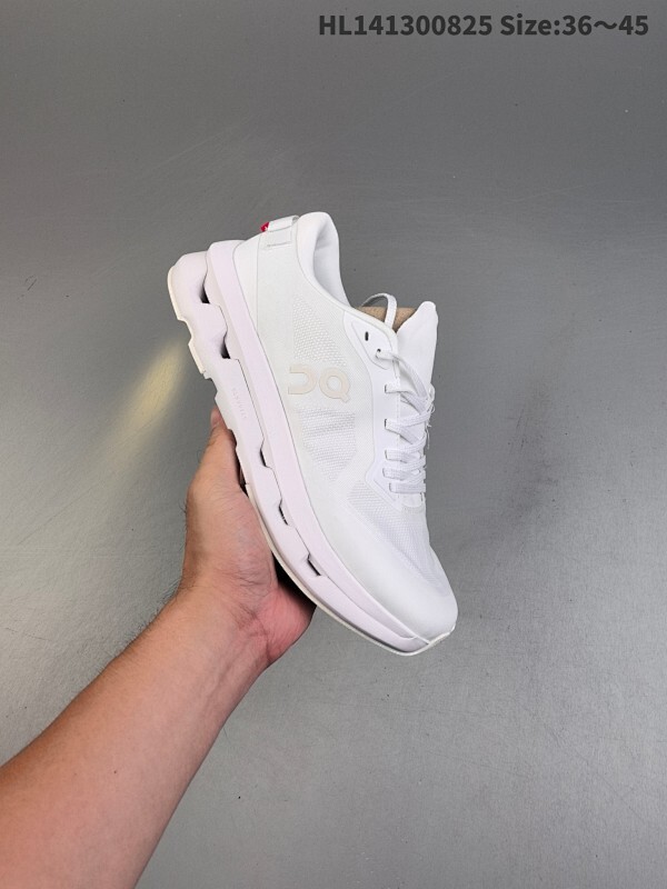 司级✅On昂跑 Cloudzone 柔软舒适防滑鞋耐磨 低帮 休闲跑步