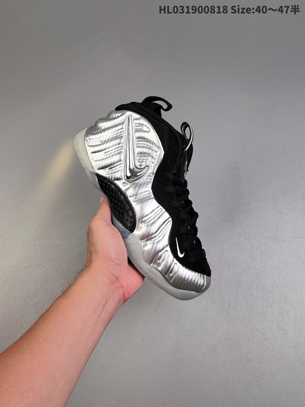 Nike Air Foamposite ONE喷泡 中帮 复古篮球鞋 男款  纯胶透明橡胶大底超强止滑