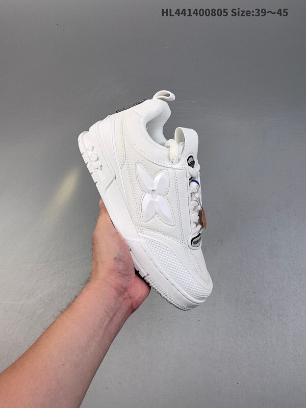 真标✅Louis Vuitton Trainer Sneaker Low 全新 LV 路易威登 休闲运动文化百搭板鞋