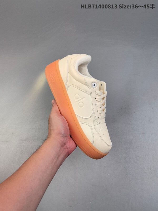 公司级✅Alo Yoga Recovery Mode 百搭轻便 防滑减震低帮板鞋