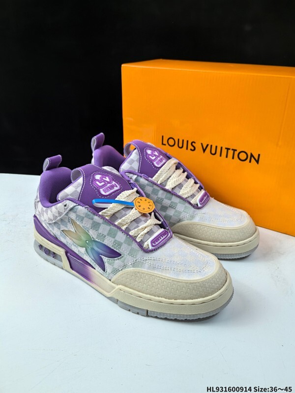 公司级✅耐克Nike AIR FORCE 1’07空军一号低帮百搭休闲运动板鞋。柔软、弹性十足的缓震性能和出色的中底设计，