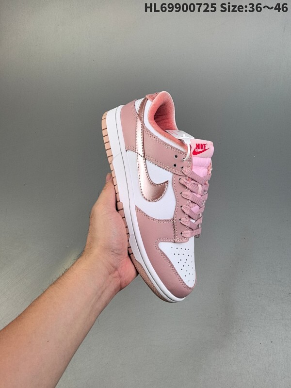 集合 耐克Nike SB Zoom Dunk Low 板鞋 系列经典百搭休闲运动板鞋加厚鞋舌，使舒适性大大提升