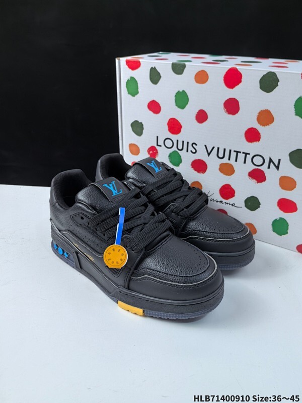 LV ARCH LIGHT SNEAKER路易威登板鞋 时尚运动鞋潮厚底增高女鞋。舒适防滑底和百搭性霸屏整个时尚娱乐圈