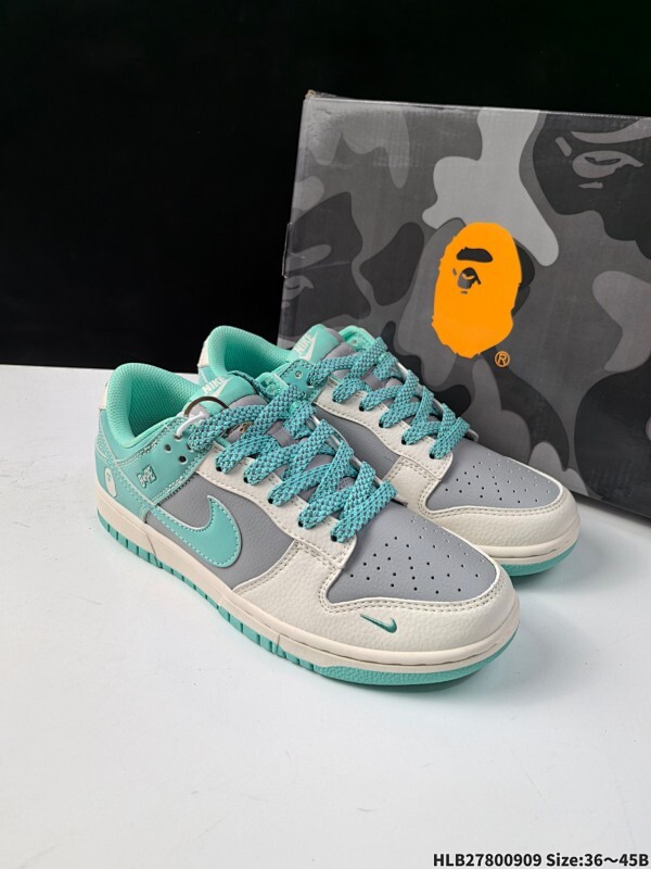 集合特价  NIKE DUNK SB LOW 全新配色  定制Dunk SB顾名思义，具有经典的Dunk血缘，又注入了更多的时尚元素