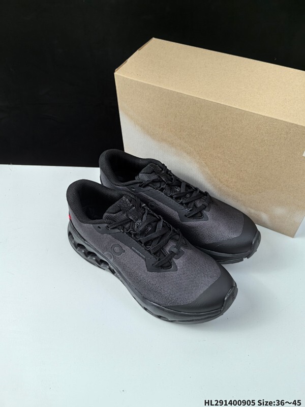 集合   Cloudvista 2 全新综合体能训练运动鞋Cloud X 舒适乐趣跑，缓震、轻量 On昂跑 Cloudsurfer Trail 2上演中底“变形计”