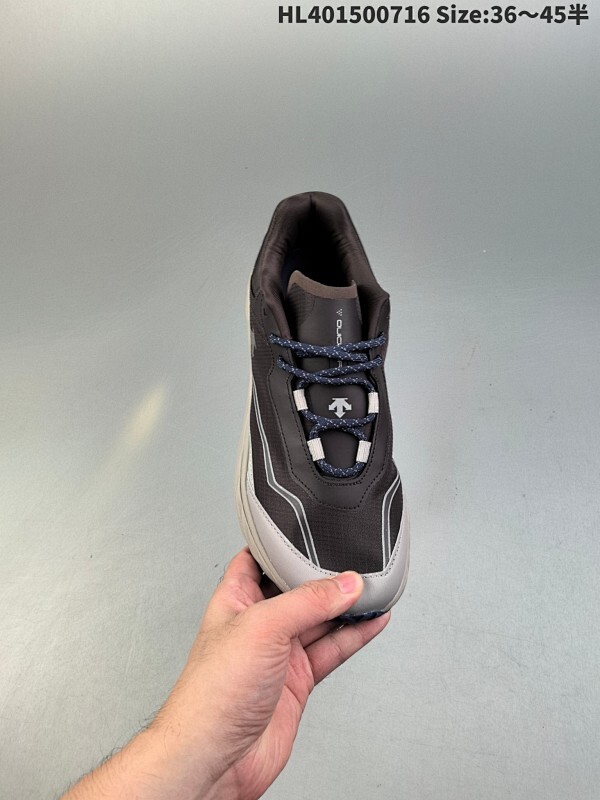 公司级✅迪桑特DESCENTE TERRAIND 舒适柔软 防滑耐磨低帮 登山鞋