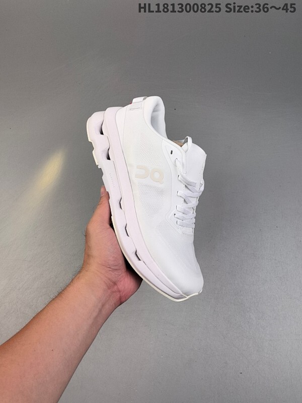 公司级✅On昂跑 Cloudzone 柔软舒适防滑耐磨 低帮 休闲跑步鞋