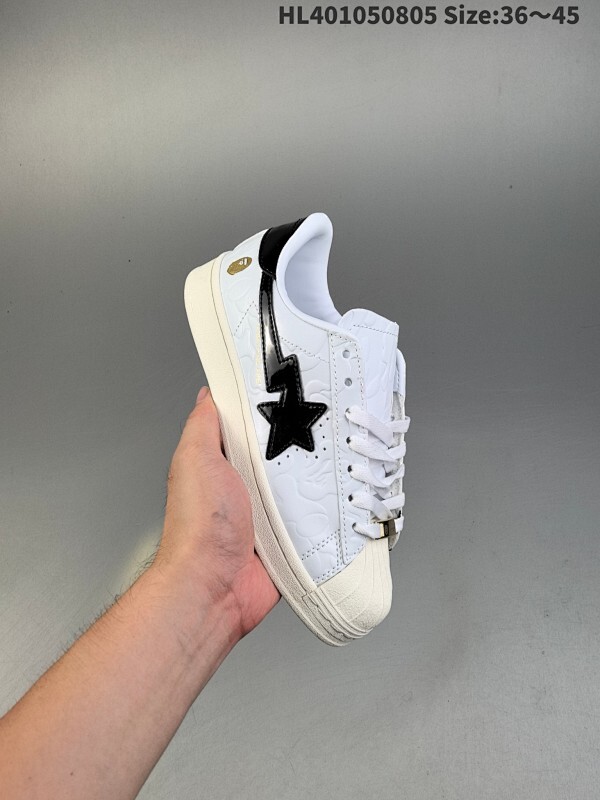 集合  SSTR V BAPE  BAPE x adidas Originals 联名系列 贝壳头联名