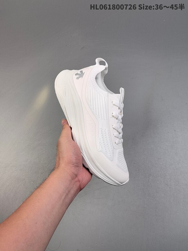 公司级✅迪桑特DESCENTE ENERZITE LAVITATE 2.0 KNIT 时尚防滑 低帮跑步鞋