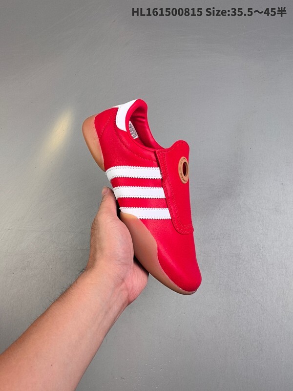 阿迪达斯三叶草TAEKWONDO MEI春季新款一脚蹬德训鞋 花纹跆拳道鞋，一脚蹬出潮流感！