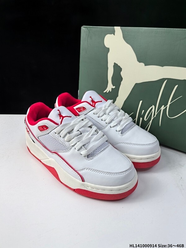 Air Jordan 4 Retro Flight Court "Black Cat" 低帮 重置黑猫 AJ4 乔丹4代 aj4 乔4 低邦 黑色 乔丹篮球鞋系列