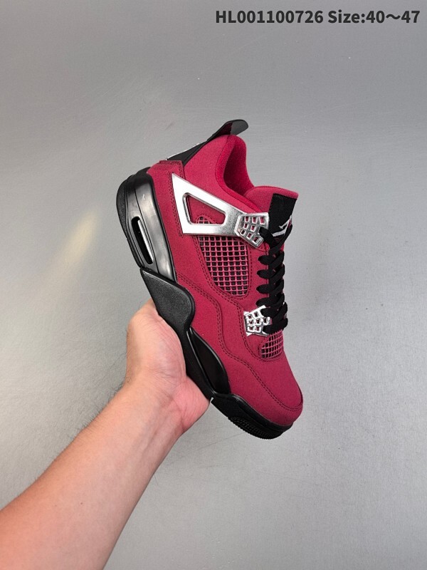 Air Jordan 4 Retro 酒红银 AJ4 乔丹4代 aj4 乔4  酒红银 乔丹篮球鞋系列 鞋身整体以酒红色皮革为主色调
