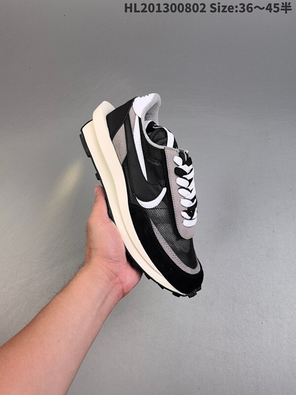 Sacai X N LDWaffle ”Midnight Spruce and University Red“ 华夫2.0 黑蓝红解构