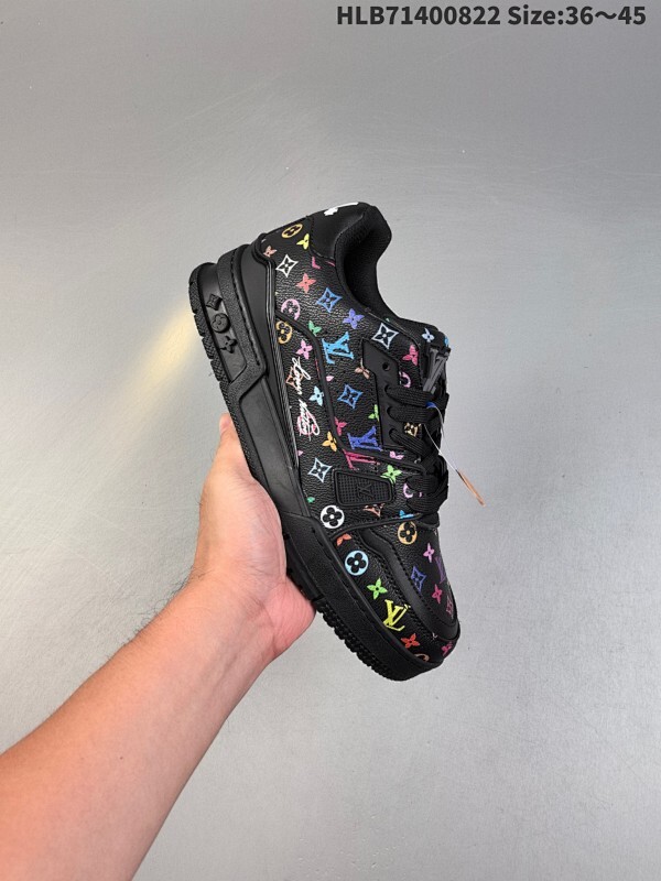 真标✅Louis Vuitton Trainer Sneaker Low 全新 LV 路易威登 休闲运动文化百搭板鞋