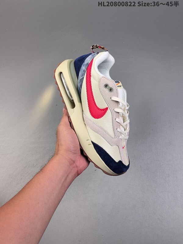 Nike Air Max Dawn 耐克 低帮 黎明系列低邦气垫百搭休闲运动慢跑鞋，从配色上彰显出浓厚的复古气质