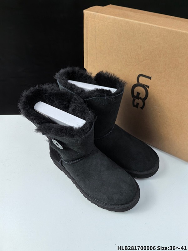 ✅UGG 绒面高帮 英伦风厚底增高柔软舒适 日常通勤 加绒保暖 雪地靴！