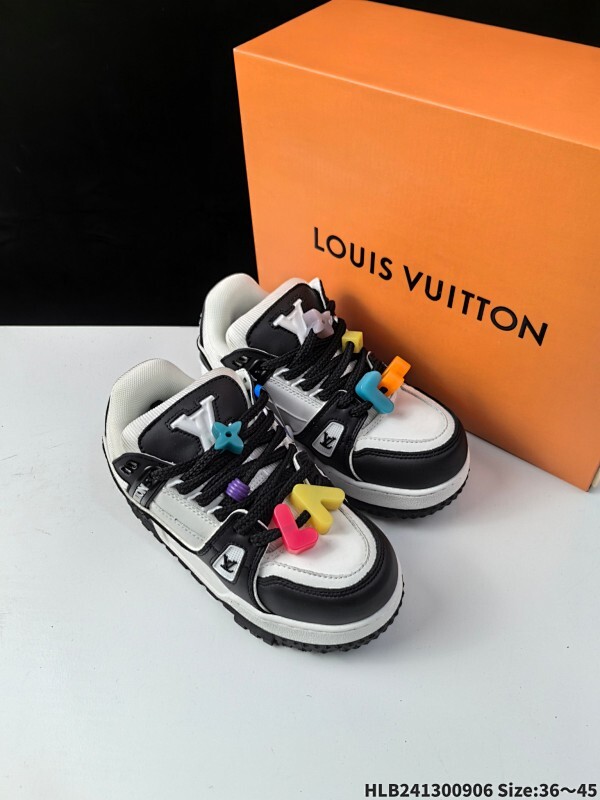 集合 Louis Vuitton/路易威登 广东原产，采用皮革鞋面材质，，内里全皮打造及去味海玻璃脚垫，外置耐磨橡胶大底❗全新LV路易威登Louis Vuitton Remarque