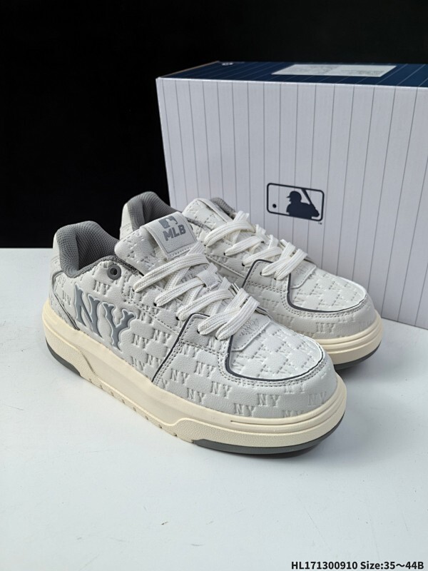 公司级✅MLB 纽约洋基队 CHUNKY LINER EMBO MONOGRAM 印刻老花 时尚舒适 休闲运动 防滑耐磨增高 低帮 板鞋