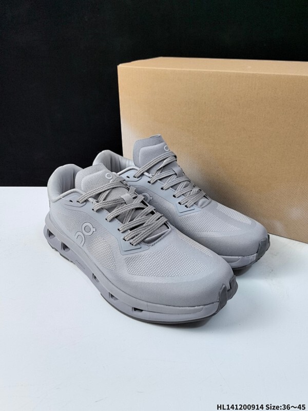 On昂跑 Cloudzone Kith户外街头机能风跑步鞋 户外机能融合街头潮流 越界开启全新都市探索