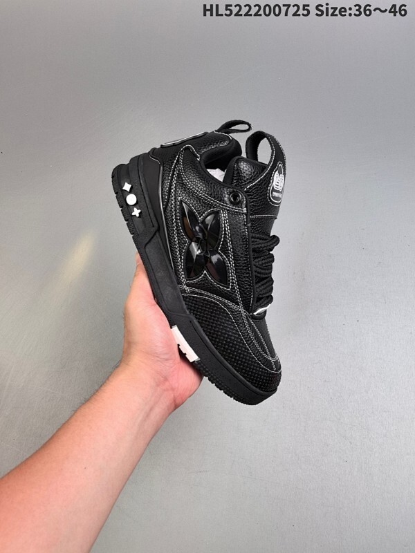 公司级✅全新LV路易威登Louis Vuitton Trainer Sneaker Low休闲运动文化百搭板鞋 ！