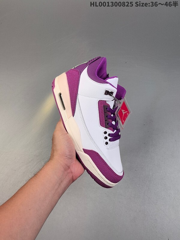 真标带半码 Air Jordan 3 Retro OG "Joker" 紫罗兰 AJ3 乔丹3代 aj3 乔3 粉紫色 乔丹篮球鞋系列 鞋身整体以皮革材质打造