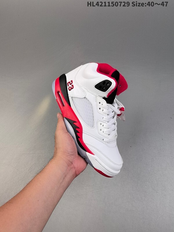 Air Jordan 5 Retro "Fire Red" 高帮 复刻 流川枫AJ5 乔丹5代 aj5 乔5 高邦 黑红 乔丹篮球鞋系列