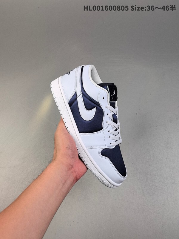 头层带半码 Air Jordan 1 Low "Football Grey Midnight Navy" 低帮 白蓝丝绸 AJ1 乔丹1代 aj1 乔1