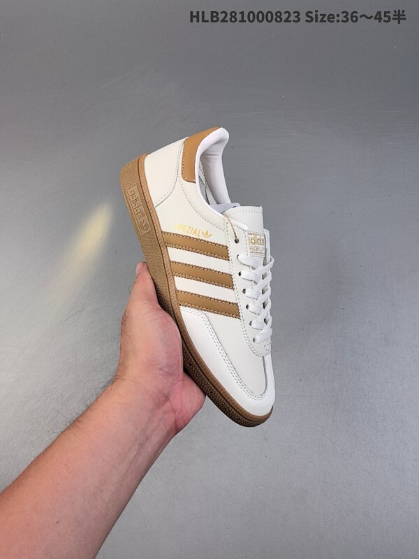 真标✅Adidas Handball Spezial 阿迪达斯经典款 复古休闲板鞋 全鞋采用反毛皮制作 牛筋耐磨大底