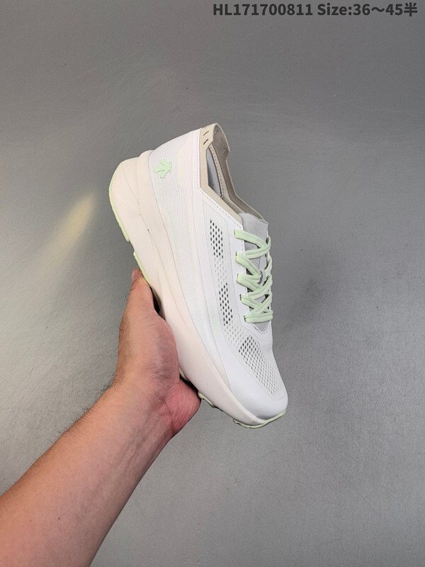 公司级✅迪桑特DESCENTE ENERZITE FLUID 2.0 DF 2.0 WIRE 舒适 低帮跑步鞋