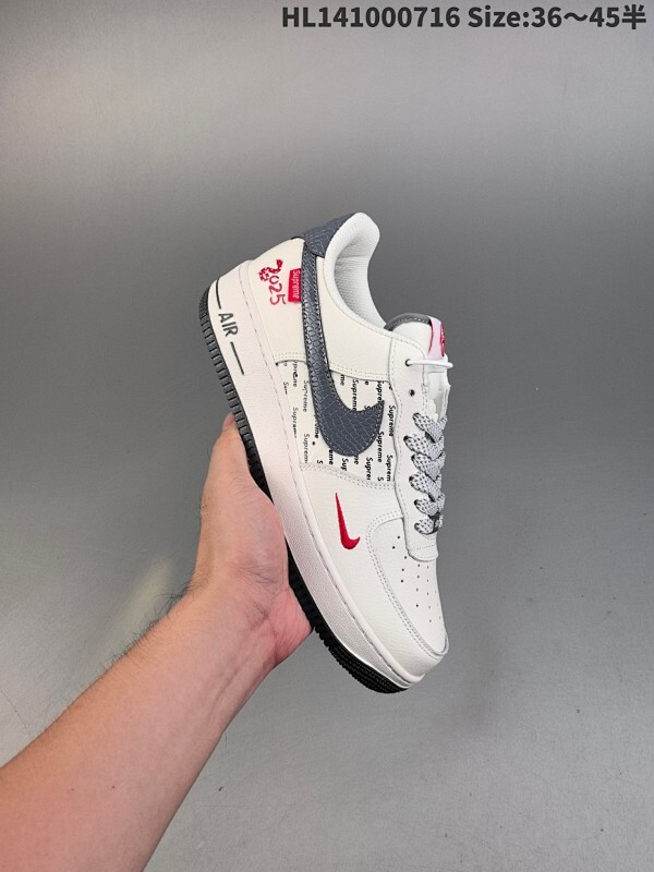 集合 真标✅耐克Nike AIR FORCE 1‘07空军一号低帮百搭休闲运动板鞋。柔软、弹性十足的缓震性能和出色的中底设计