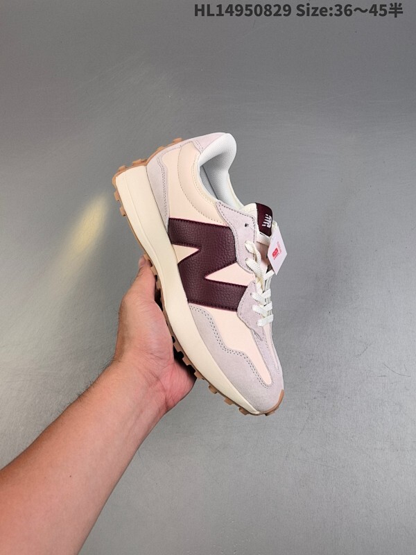 新百伦 NB327 NB 复古慢跑鞋 New Balance 327 复古先锋 MS327系列复古休闲运动慢跑鞋，上世纪 70