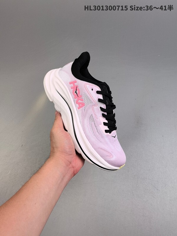 HOKA ONE ONE CLIFTON 10 舒适耐用 网布涤纶减震防滑耐磨透气 低帮 训练跑步鞋 男女款 米色