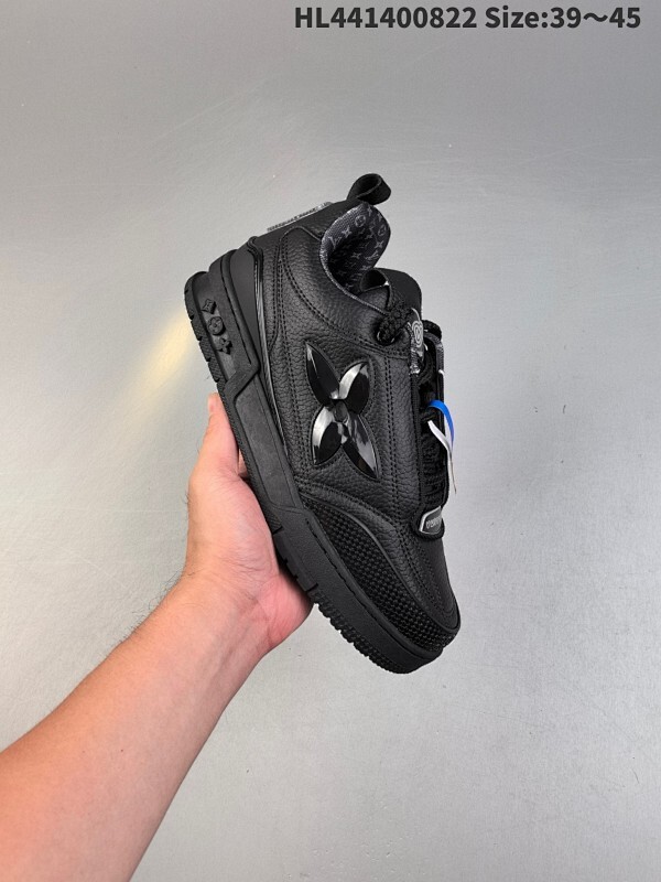 真标✅Louis Vuitton Trainer Sneaker Low 全新 LV 路易威登 休闲运动文化百搭板鞋