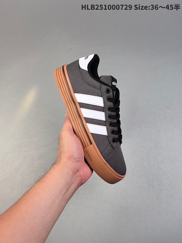 阿迪达斯Adidas轻运动DAILY 4.0男女复古百搭休闲板鞋经典舒适 防滑耐磨 低帮 板鞋鞋面皮革材质
