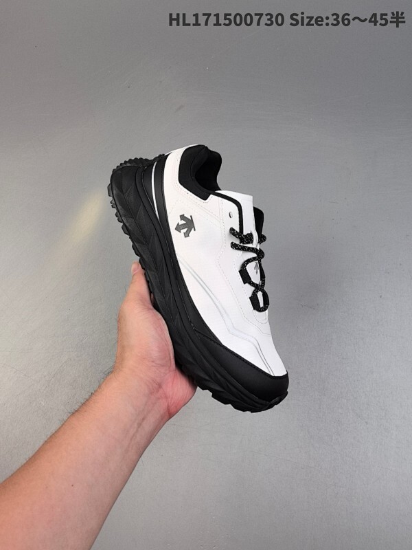 公司级✅迪桑特DESCENTE TERRAIND 舒适柔软 防滑耐磨低帮 登山鞋