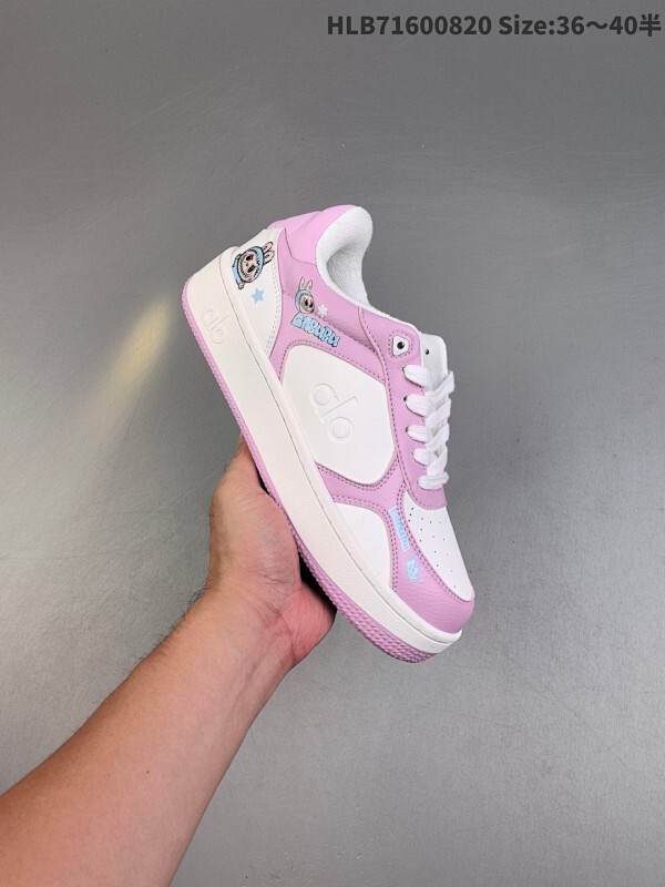 Alo Yoga Recovery Mode 人气单品  舒适简约防滑耐磨低帮休闲板鞋 公司级  Alo Yoga于2007年创立于洛杉矶