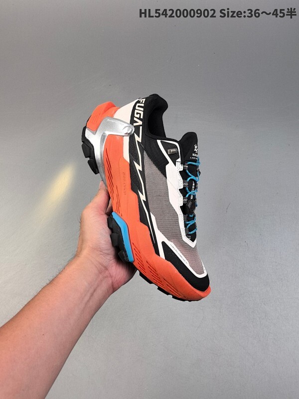 KAILAS FUGA DU BOA 凯乐石 大坡王越野机能跑鞋鞋面主体部分采用网状薄翼材质中底是大坡王最具特色的山形结构鞋带采用