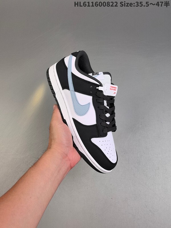 头层NIKE SB DUNK LOW PRO Dunk SB顾名思义，具有经典的Dunk血缘，又注入了更多的时尚元素。相较于普通的Dunk滑板鞋