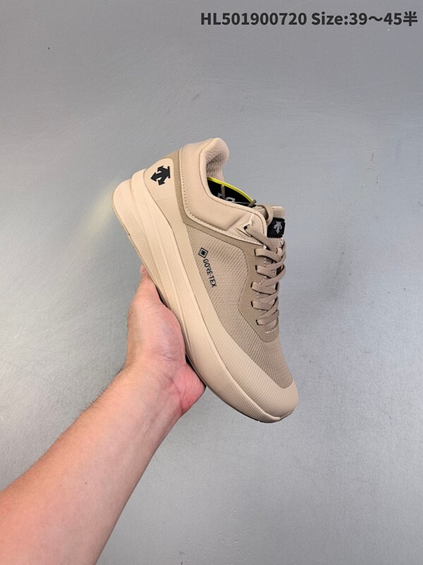 【迪桑特】DESCENTE迪桑特 BOA DUALIS 时尚休闲运动覆盖防水男子越野跑鞋